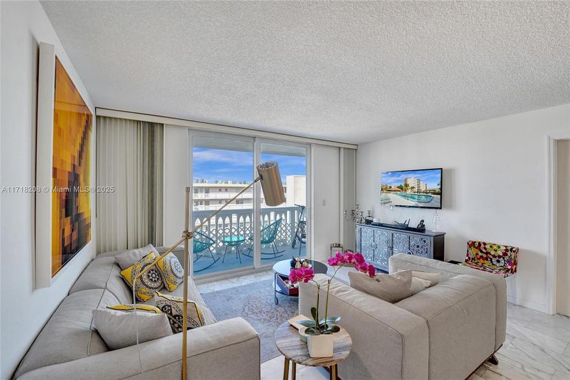 Picture of 401 NE 14Th Ave # 705, Hallandale Beach FL 33009
