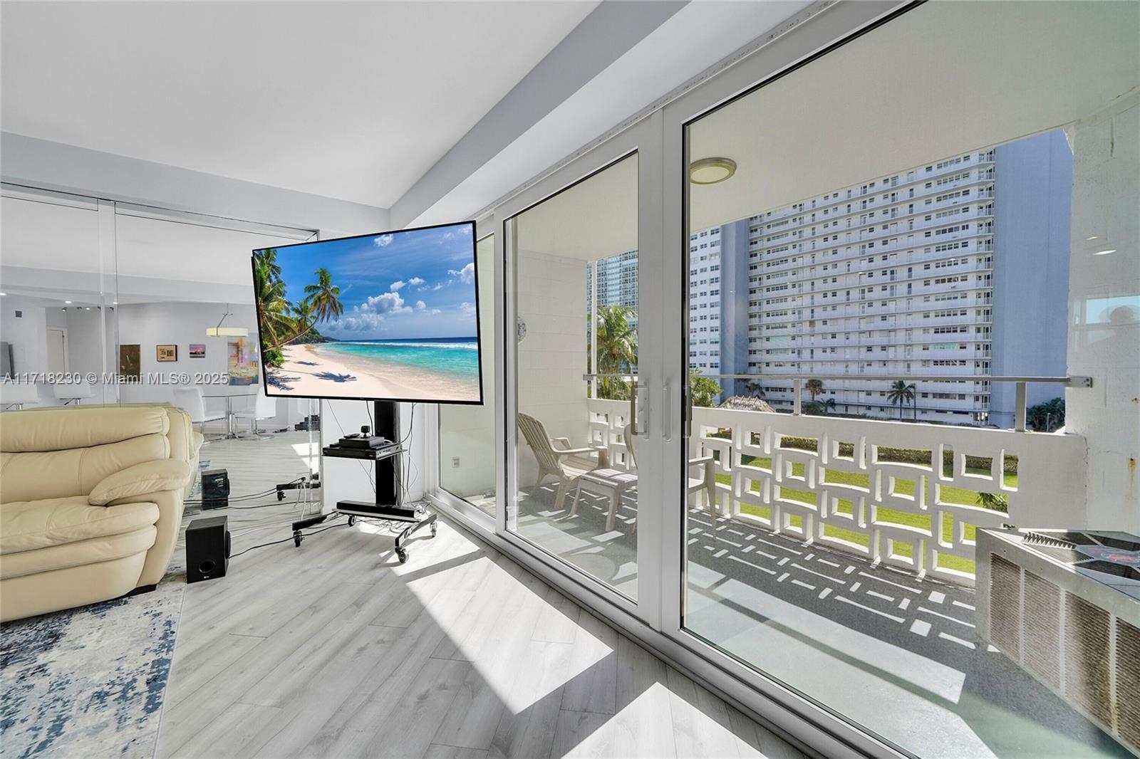 Picture of 1900 S Ocean Dr # 406, Fort Lauderdale, FL 33316