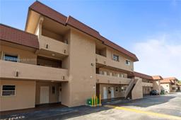 Picture of 9956 SW 88Th St # 1, Miami, FL 33176