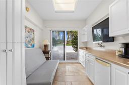 Picture of 4775 Collins Ave # A14, Miami Beach, FL 33140
