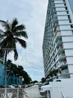 Picture of 1865 79Th St Cswy # 5O, Miami Beach, FL 33141