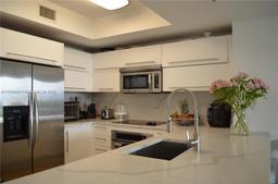 Picture of 2681 N Flamingo Rd # 505S, Sunrise, FL 33323