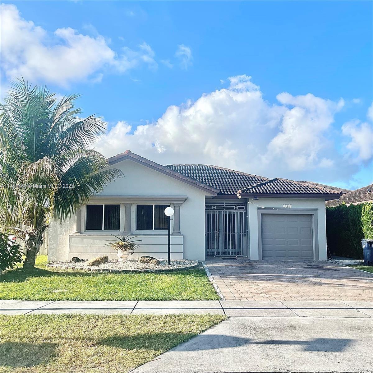Picture of 13438 SW 291St St 291, Homestead, FL 33033