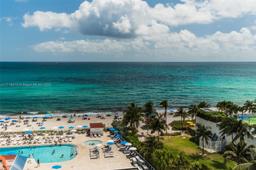 Picture of 19201 Collins Ave # 746, Sunny Isles Beach, FL 33160