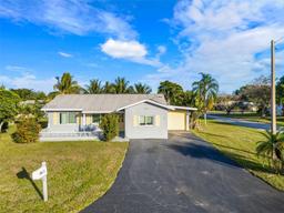 Picture of 7006 NW 92Nd Ave, Tamarac, FL 33321