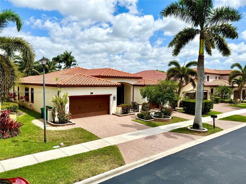 Picture of 8771 NW 41St St, Cooper City FL 33024