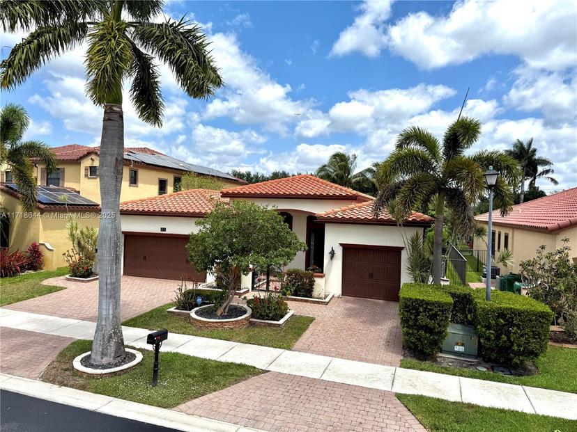 Picture of 8771 NW 41St St, Cooper City FL 33024
