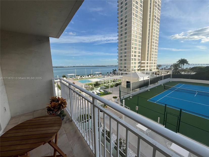 Picture of 770 Claughton Island Dr # 606, Miami FL 33131