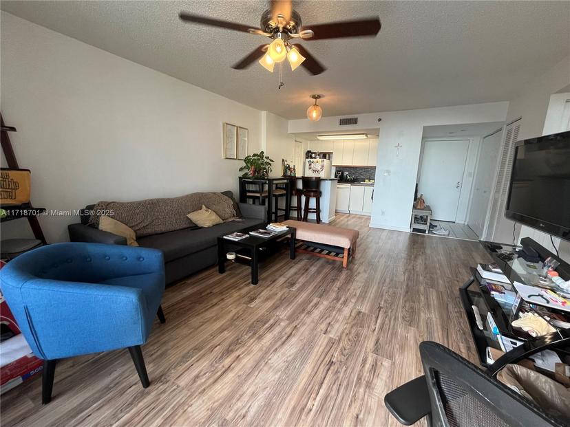 Picture of 770 Claughton Island Dr # 606, Miami FL 33131