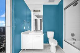 Picture of 151 SE 1St St, Miami, FL 33131