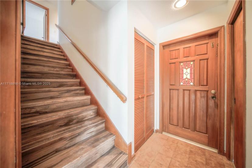 Picture of 576 Marshall Rd, West Palm Beach FL 33413