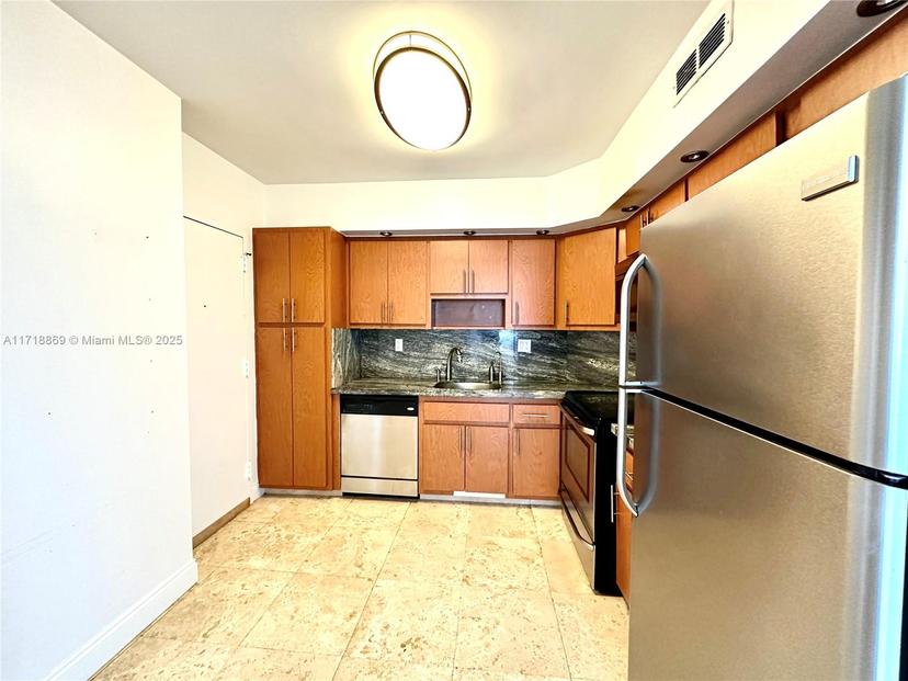 Picture of 500 Bayview Dr # 1531, Sunny Isles Beach FL 33160