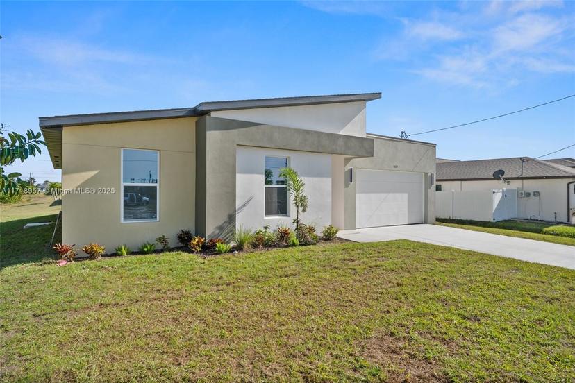 Picture of 1025 NW 25Th Ave, Cape Coral FL 33993