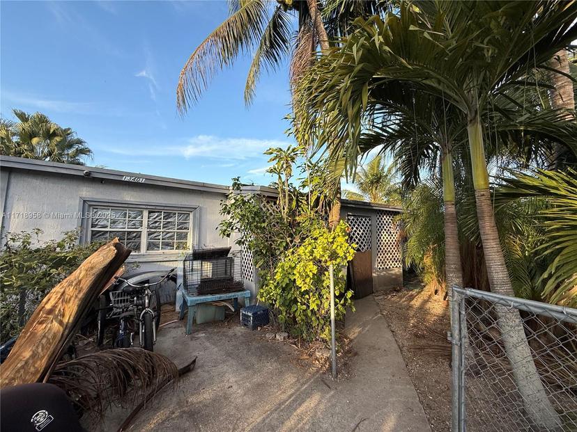 Picture of 13401 SW 265Th Ter, Homestead FL 33032