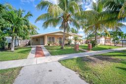 Picture of 12625 SW 185Th Ter, Miami, FL 33177