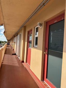 Picture of 1333 E Hallandale Beach Blvd # 441, Hallandale Beach, FL 33009