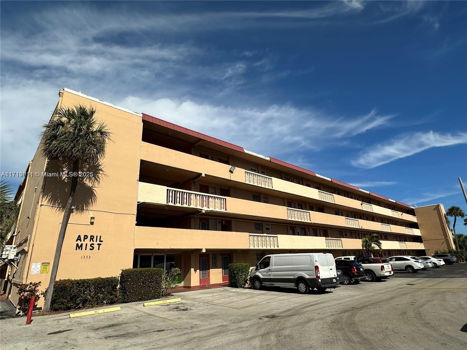 Picture of 1333 E Hallandale Beach Blvd # 441, Hallandale Beach, FL 33009