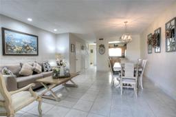 Picture of 1675 W 72Nd St # 1675, Hialeah, FL 33014