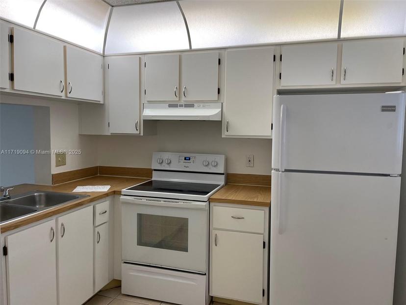 Picture of 1226 S Military Trail # 2224, Deerfield Beach FL 33442