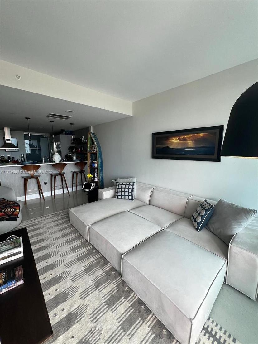 Picture of 2950 NE 188Th St # 406, Aventura FL 33180