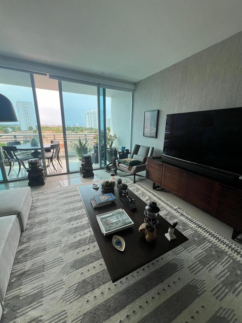 Picture of 2950 NE 188Th St # 406, Aventura FL 33180