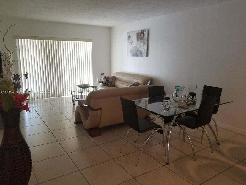 Picture of 7340 SW 82Nd St # C203, Miami FL 33143