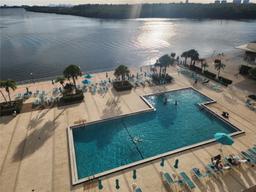 Picture of 300 Bayview Dr # 612, Sunny Isles Beach, FL 33160