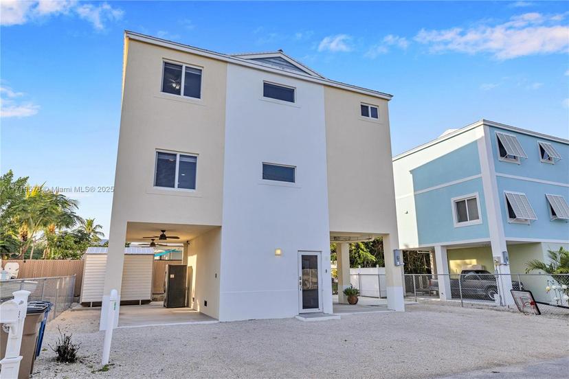 Picture of 9 Gulf Dr, Key Largo FL 33037