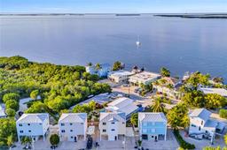 Picture of 9 Gulf Dr, Key Largo, FL 33037