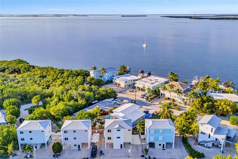 Picture of 9 Gulf Dr, Key Largo FL 33037