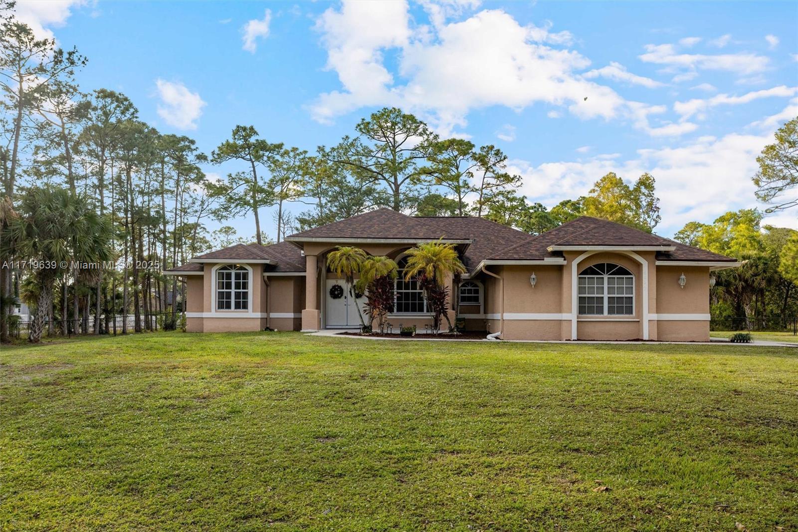Picture of 6839 Banyan Blvd, Loxahatchee, FL 33470