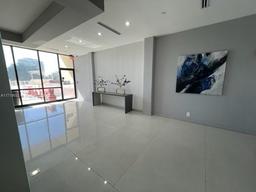 Picture of 20379 W Country Club Dr # 535, Aventura, FL 33180