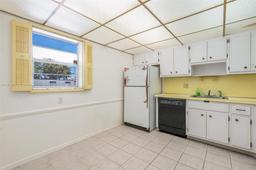 Picture of 6731 Cypress Rd # 104, Plantation, FL 33317