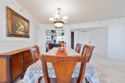 Picture of 19101 NE 36Th Ct # 2007, Aventura, FL 33180