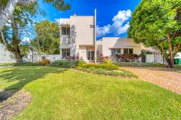 Picture of 9753 SW 93Rd Ter, Miami, FL 33176