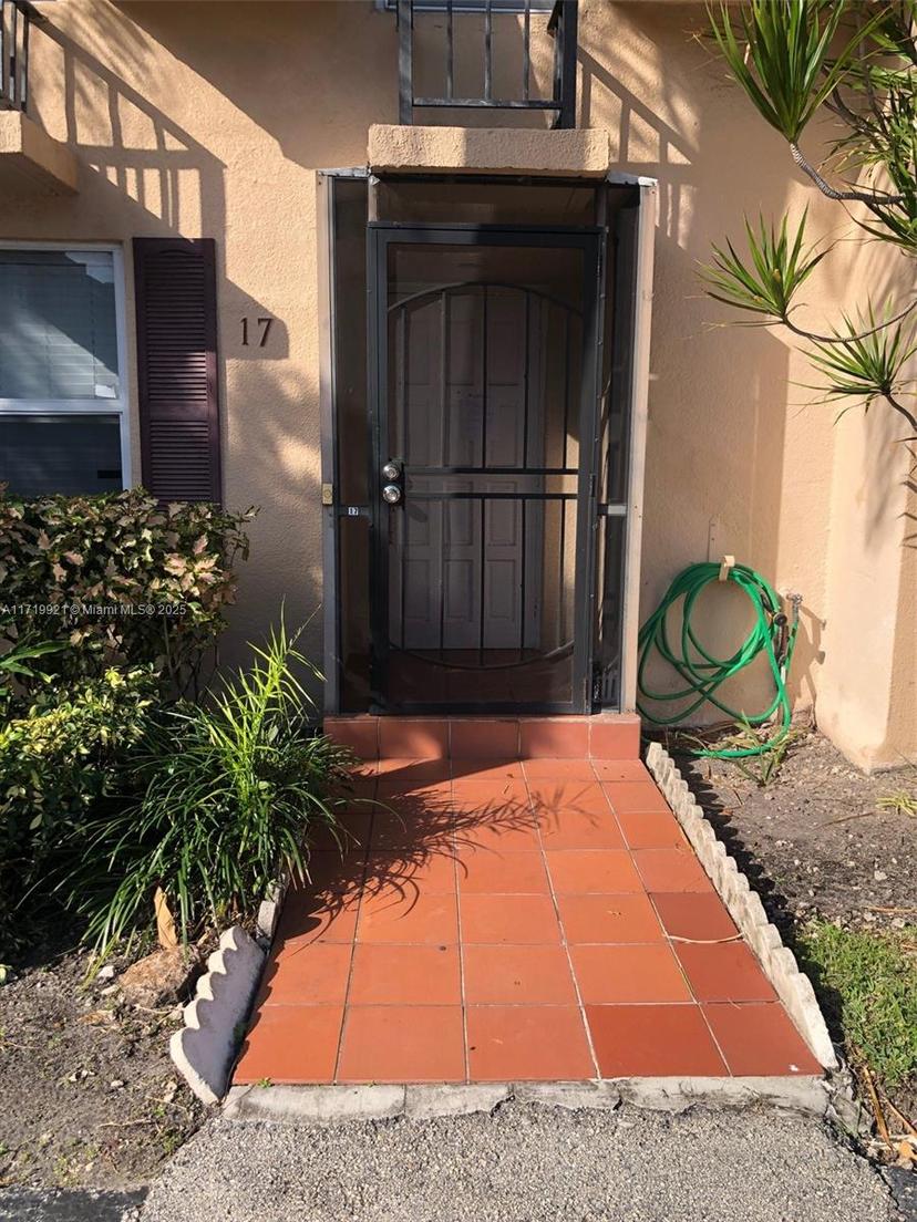Picture of 1951 Atlantic Shores Blvd # 17, Hallandale Beach FL 33009