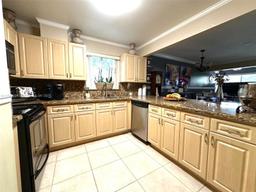 Picture of 2435 SW 11Th St # B, Miami, FL 33135