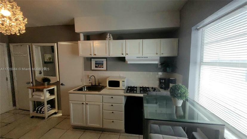 Picture of 335 Ocean Dr # 215, Miami Beach FL 33139