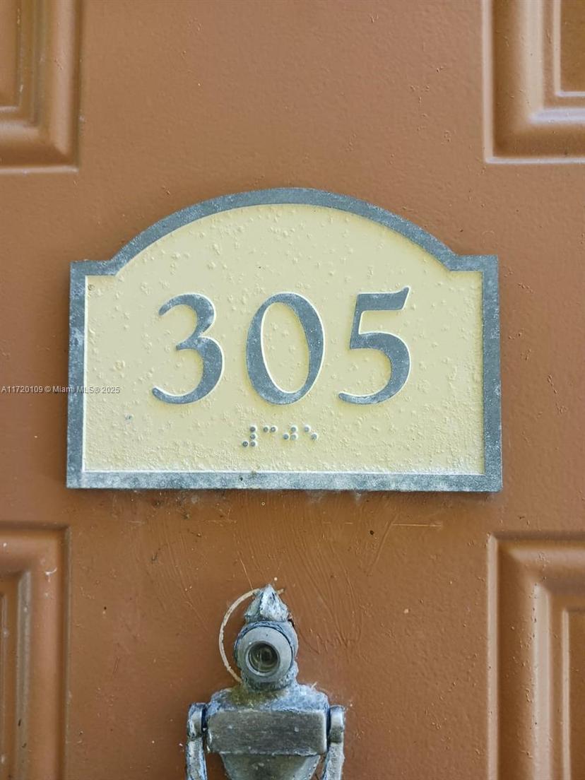 Picture of 7630 Westwood Dr # 305, Tamarac FL 33321