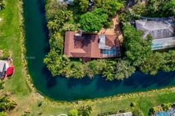 Picture of 17220 SW 77Th Ct, Palmetto Bay, FL 33157