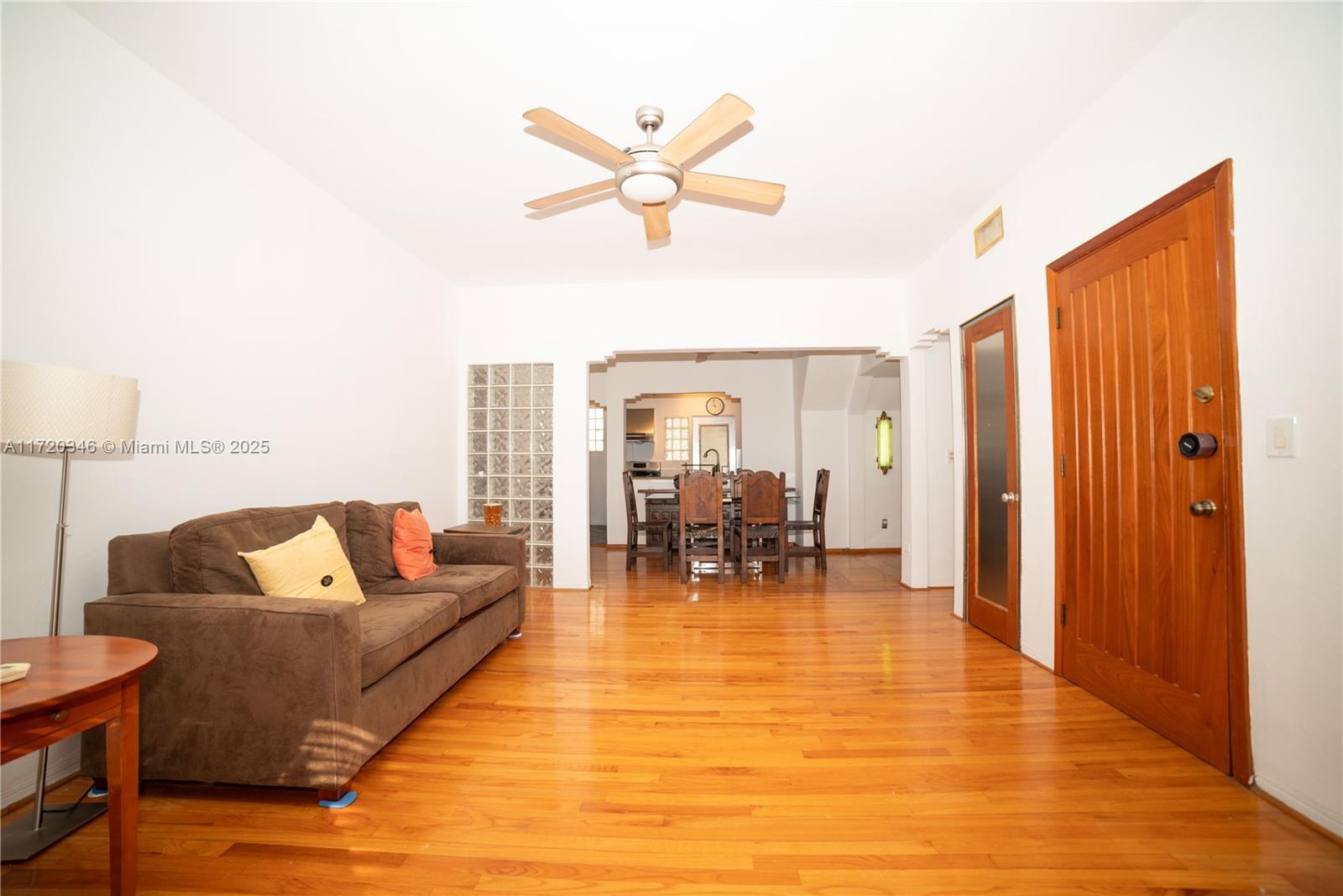 Picture of 1145 Meridian Ave # 9, Miami Beach, FL 33139