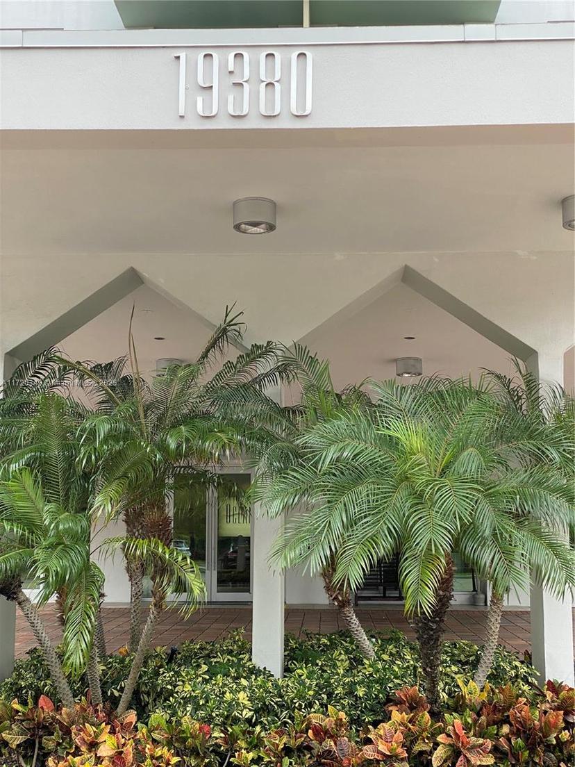 Picture of 19380 Collins Ave # 326, Sunny Isles Beach FL 33160