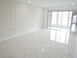 Picture of 8891 Sunrise Lakes Blvd # 308, Sunrise, FL 33322