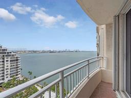 Picture of 770 Claughton Island Dr # 1709, Miami, FL 33131