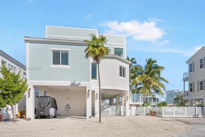 Picture of 705 Garden State Ln, Key Largo FL 33037