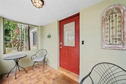 Picture of 370 Hibiscus Dr, Miami Springs, FL 33166