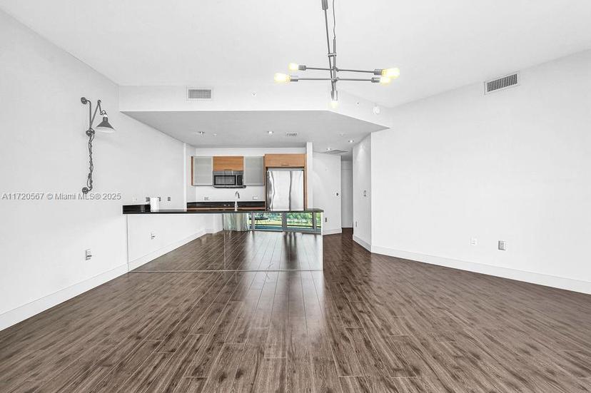 Picture of 3301 NE 1St Ave # M0404, Miami FL 33137
