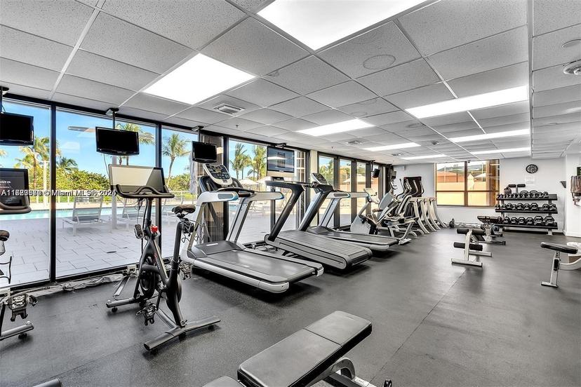 Picture of 10185 Collins Ave # 915, Bal Harbour FL 33154