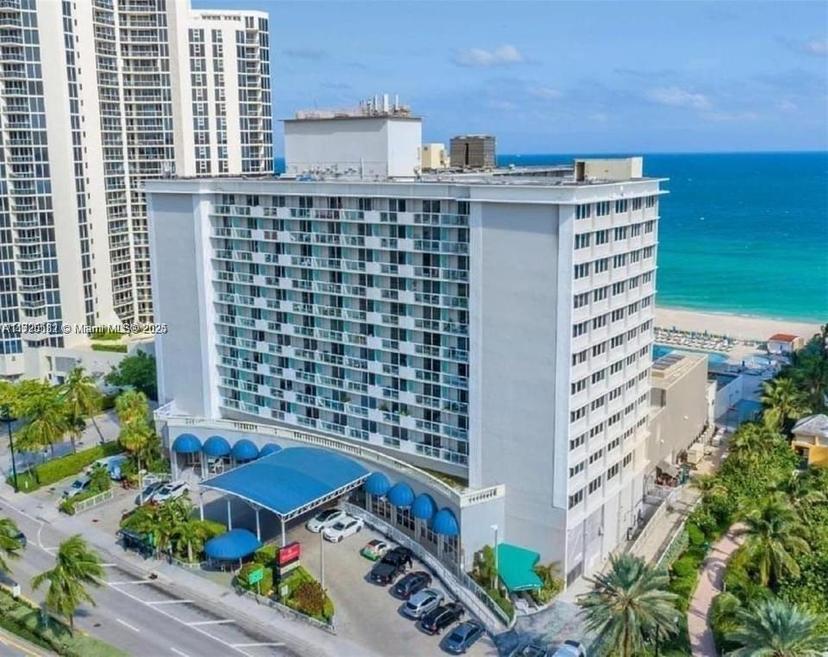 Picture of 19201 Collins Ave # 443, Sunny Isles Beach FL 33160