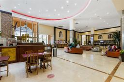 Picture of 19201 Collins Ave # 443, Sunny Isles Beach, FL 33160